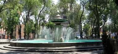 Plaza de Loreto fountain