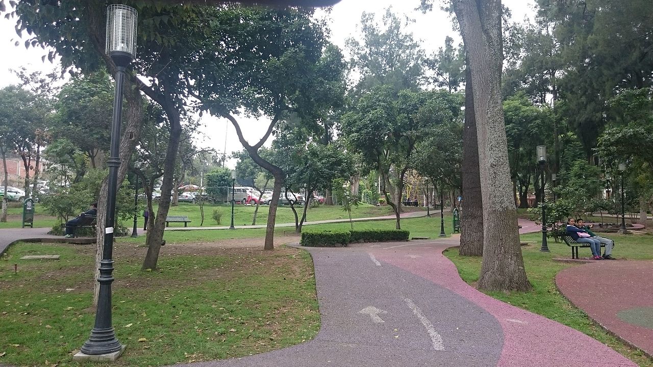 Jardín_Juana_de_Azbaje